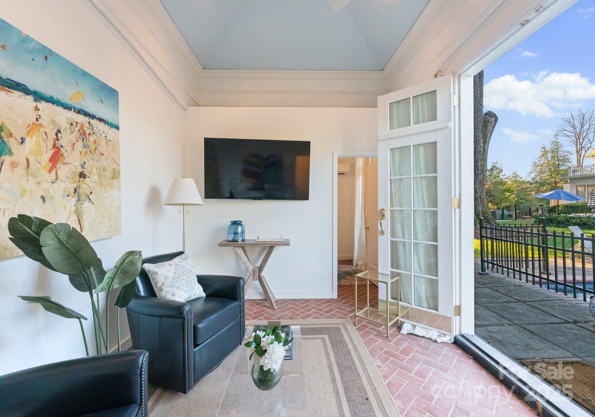 Foxcroft - Residential