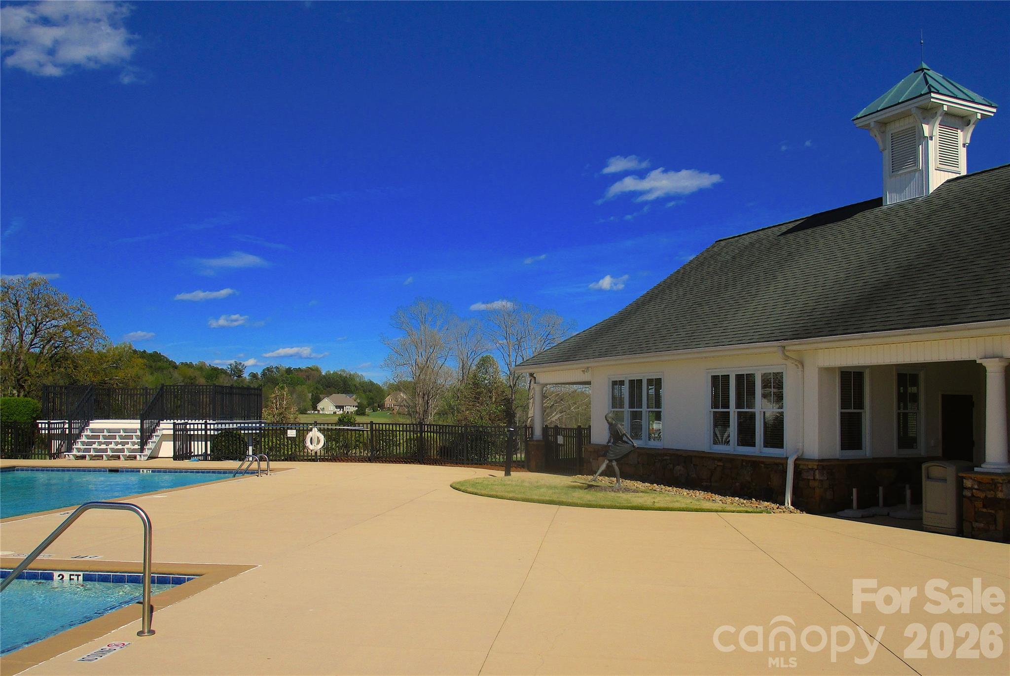 The Greens at Crescent - Residential