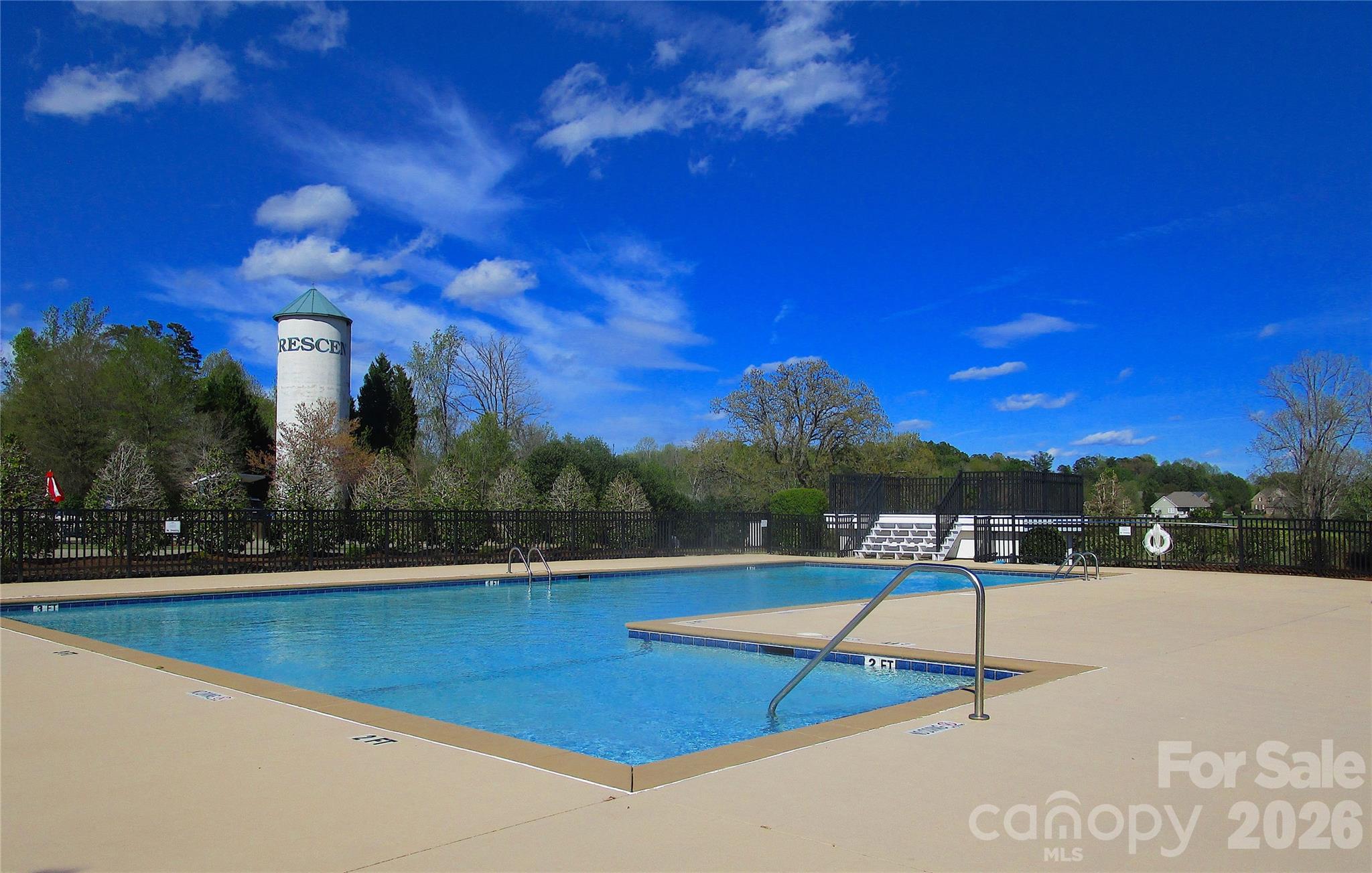 The Greens at Crescent - Residential