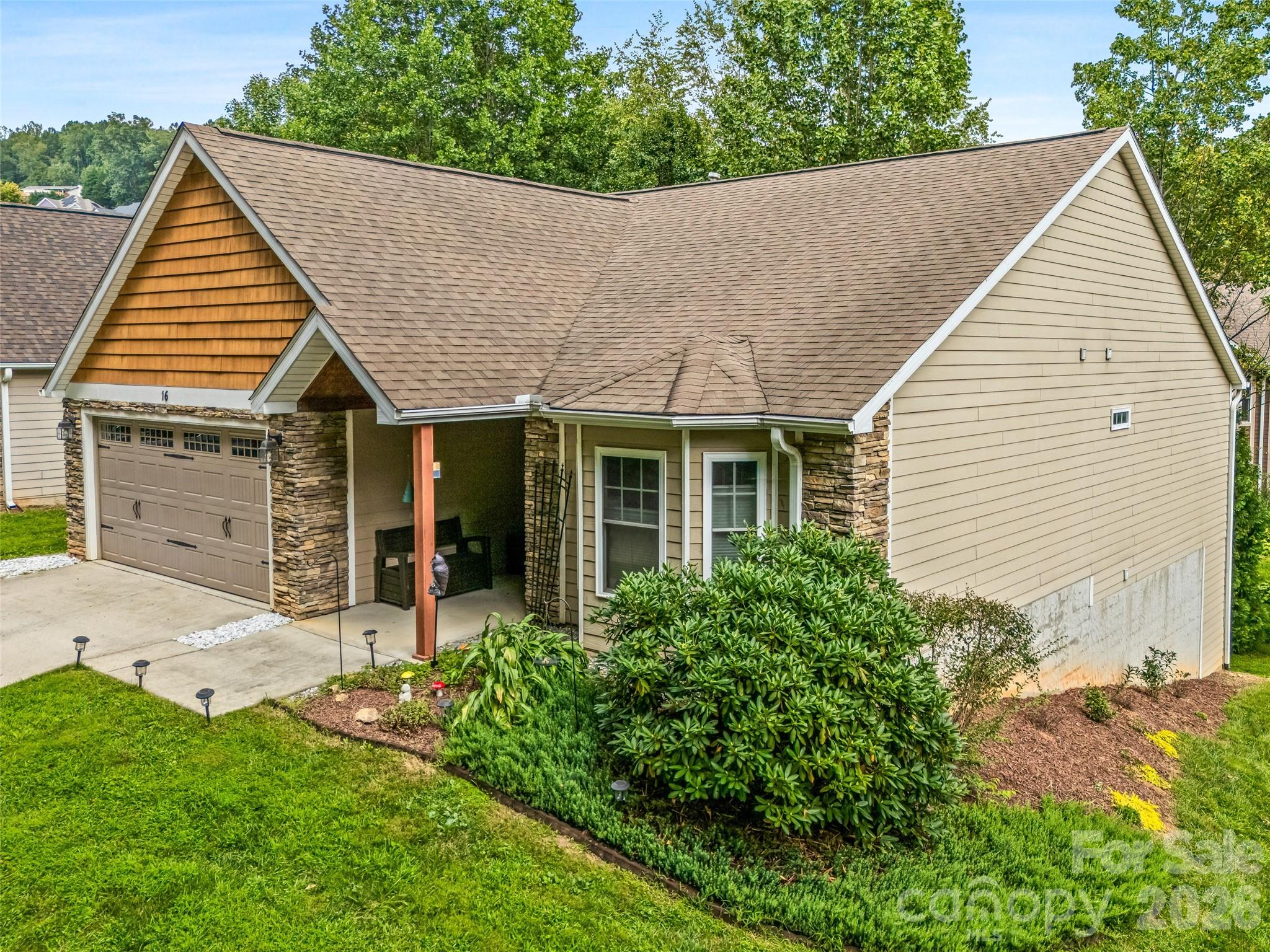 16 Jennlynn Drive