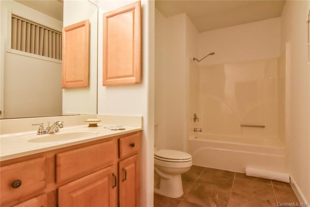 Laurel Oaks - Residential