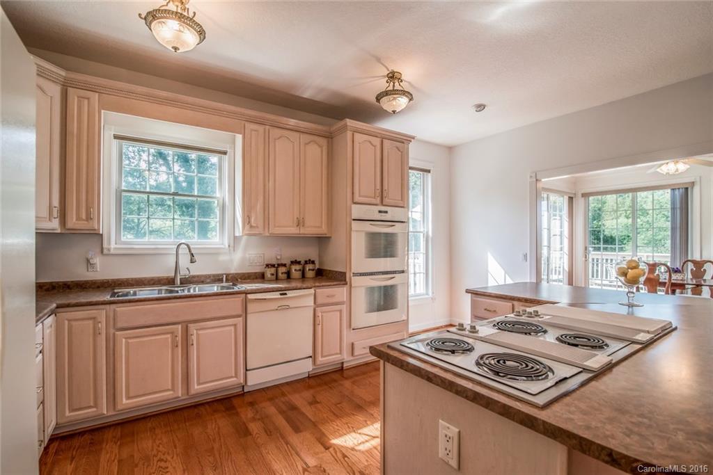 Laurel Oaks - Residential