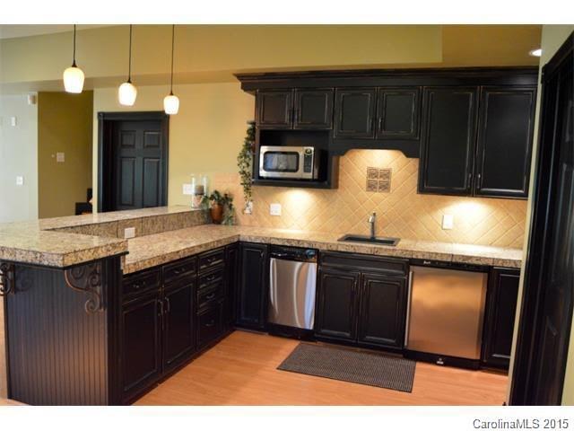 Lake Shore - Residential Lease