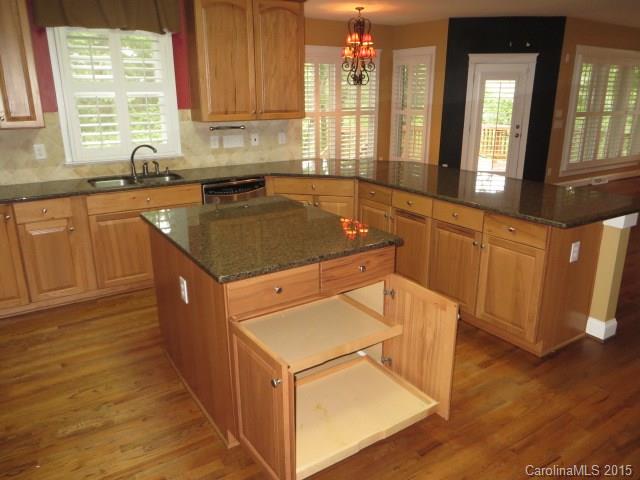 Lake Shore - Residential Lease