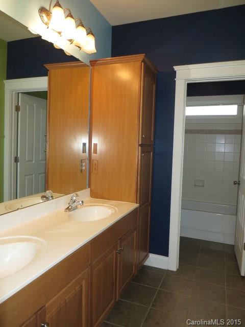 Lake Shore - Residential Lease