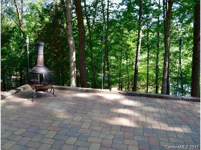 Lake Shore - Residential Lease