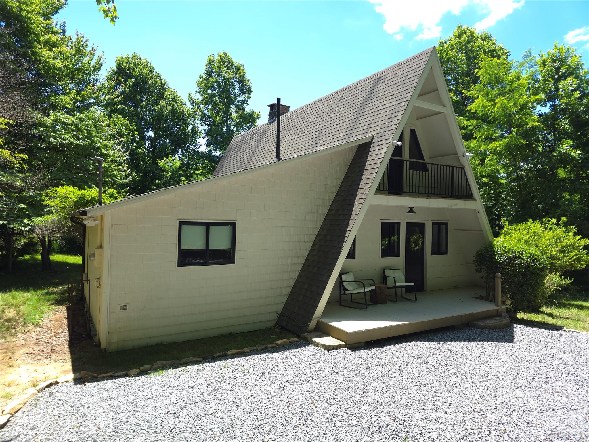 826 Shumont Road