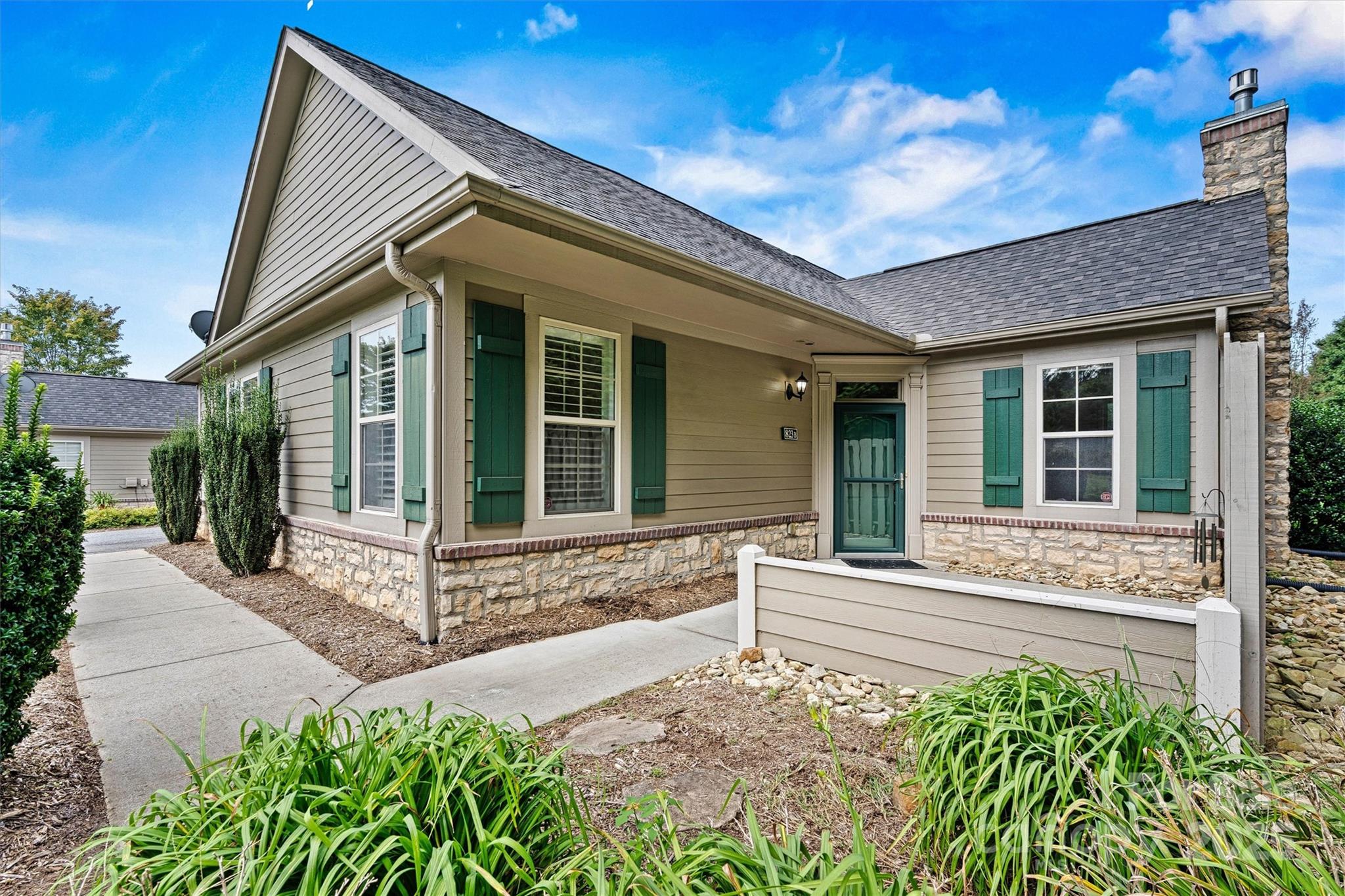 823 Wynnshire Drive B
