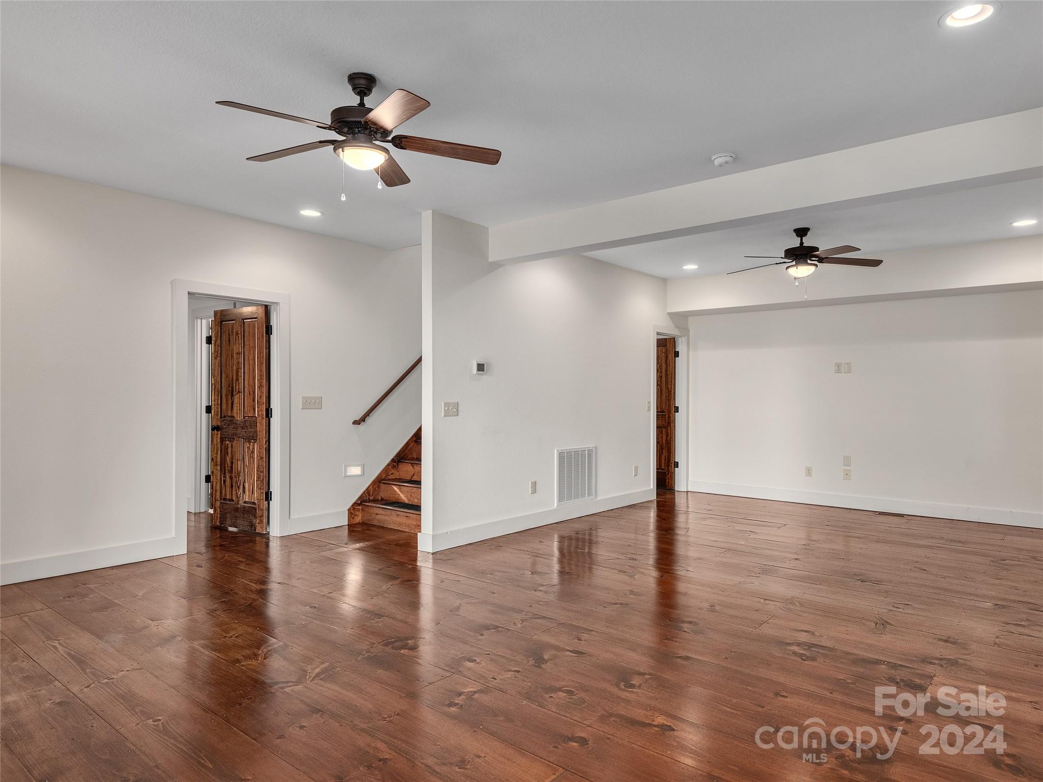 Lake Toxaway Estates - Residential