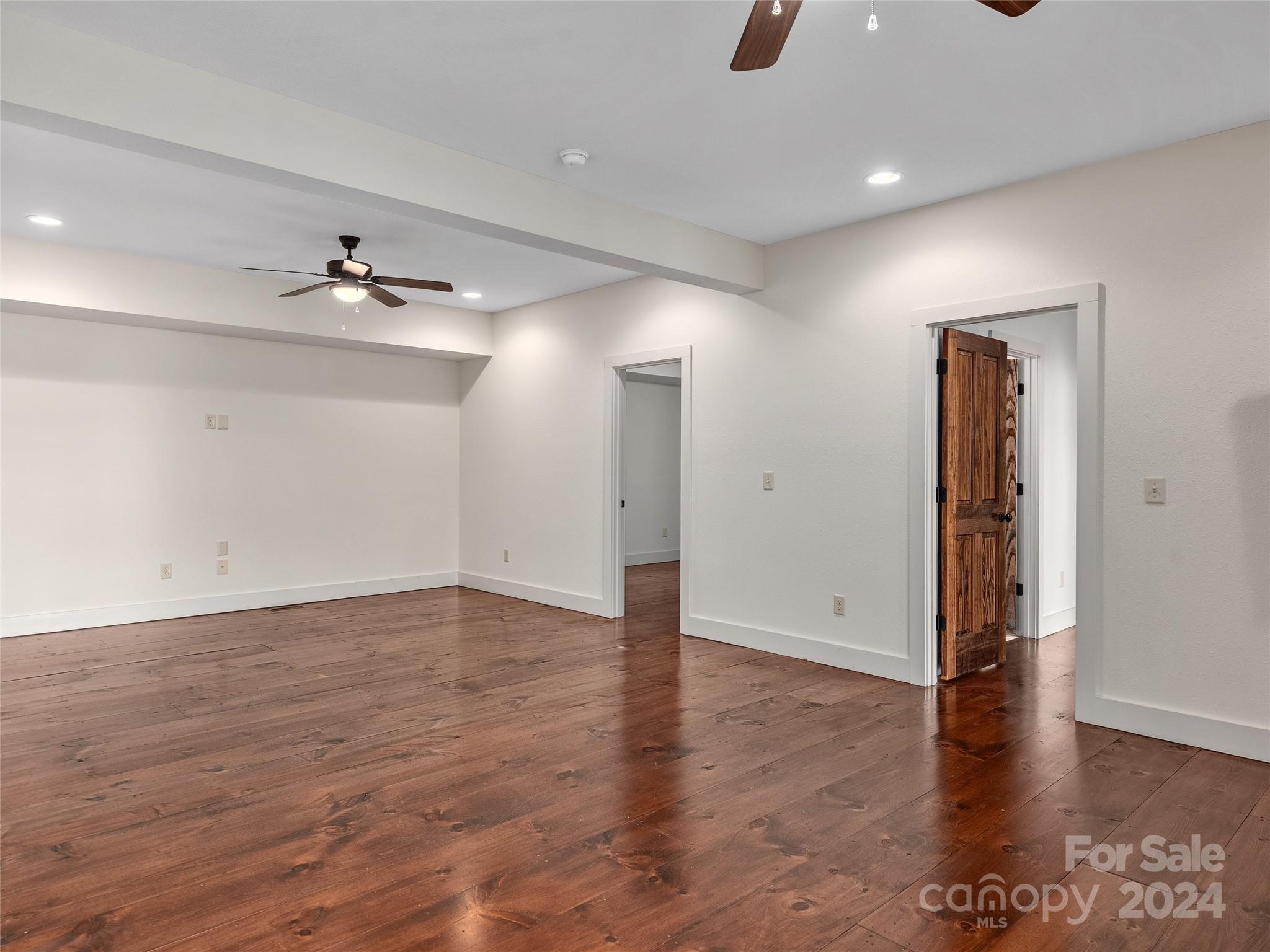Lake Toxaway Estates - Residential