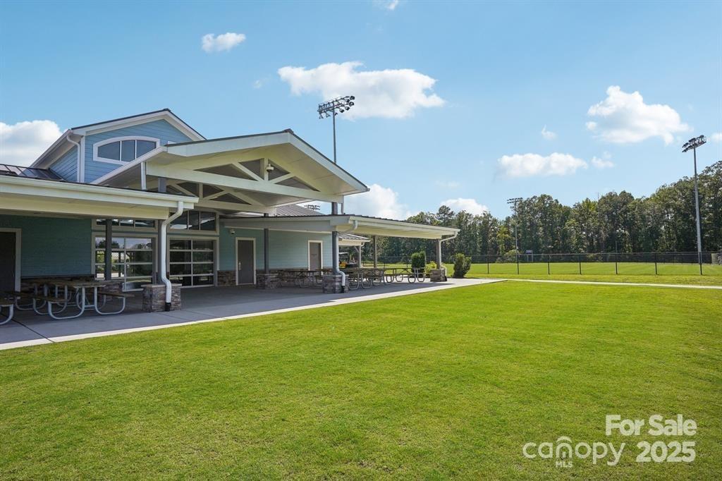 Paddlers Cove - Residential