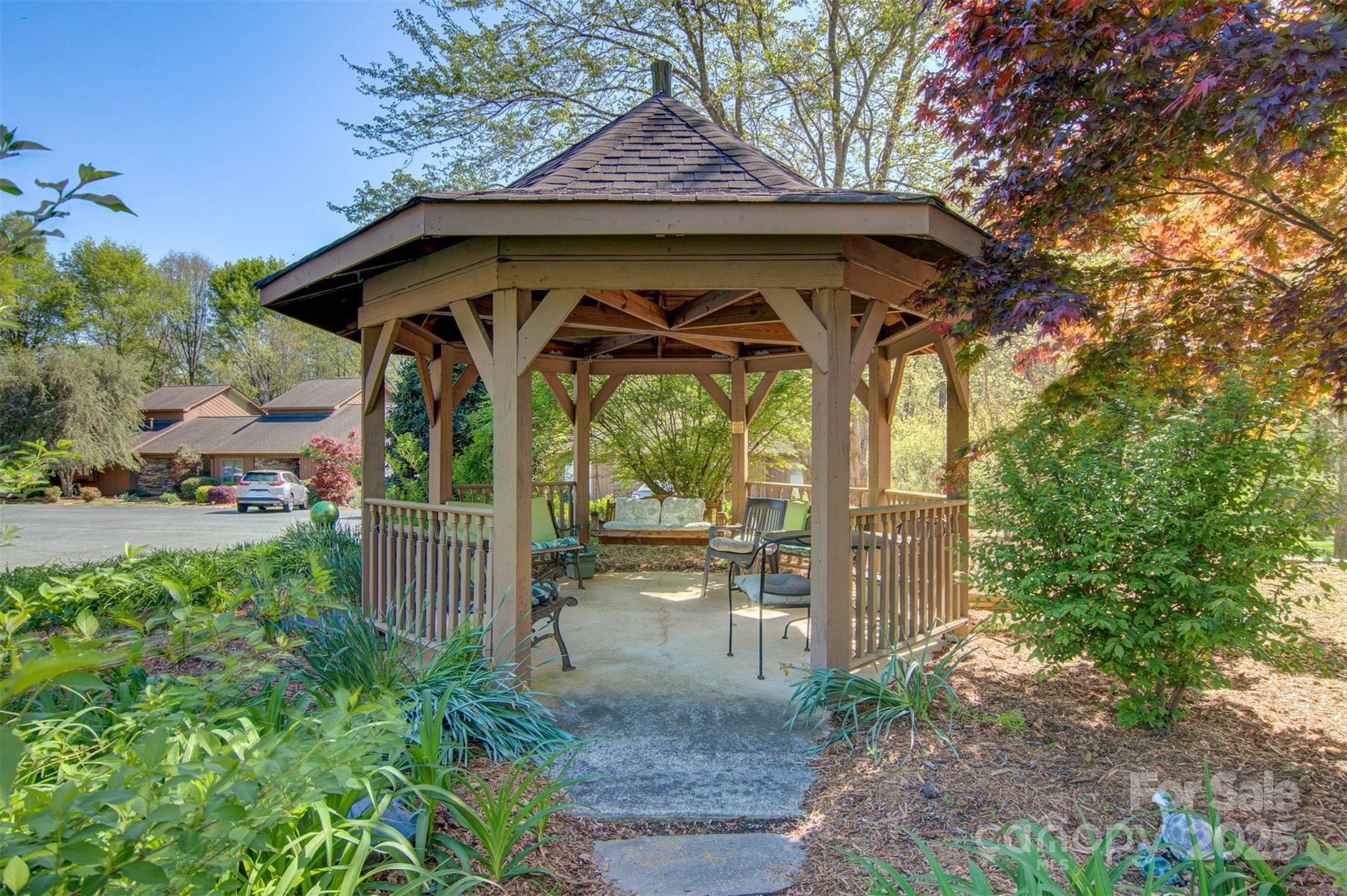 Huntington Woods Townhouses - Residential