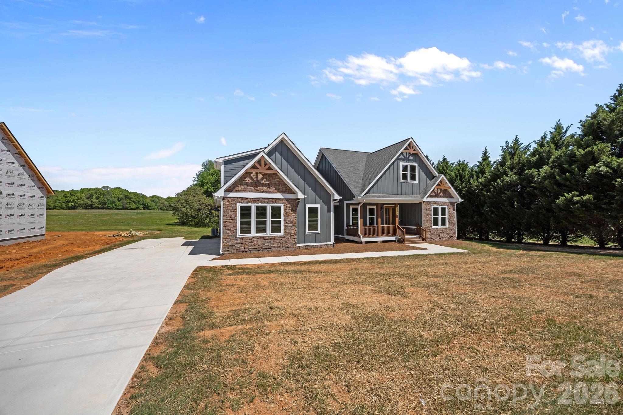 395 New Salem Road 9