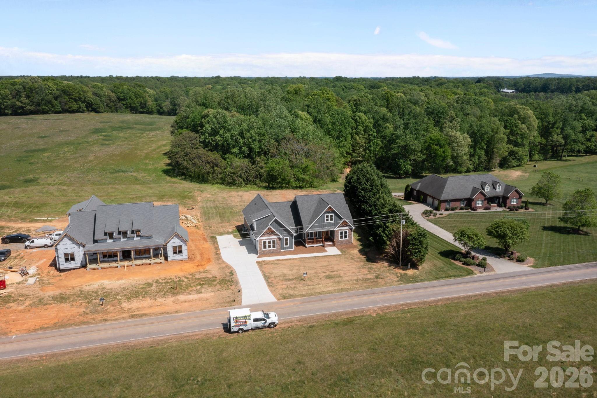 395 New Salem Road 9