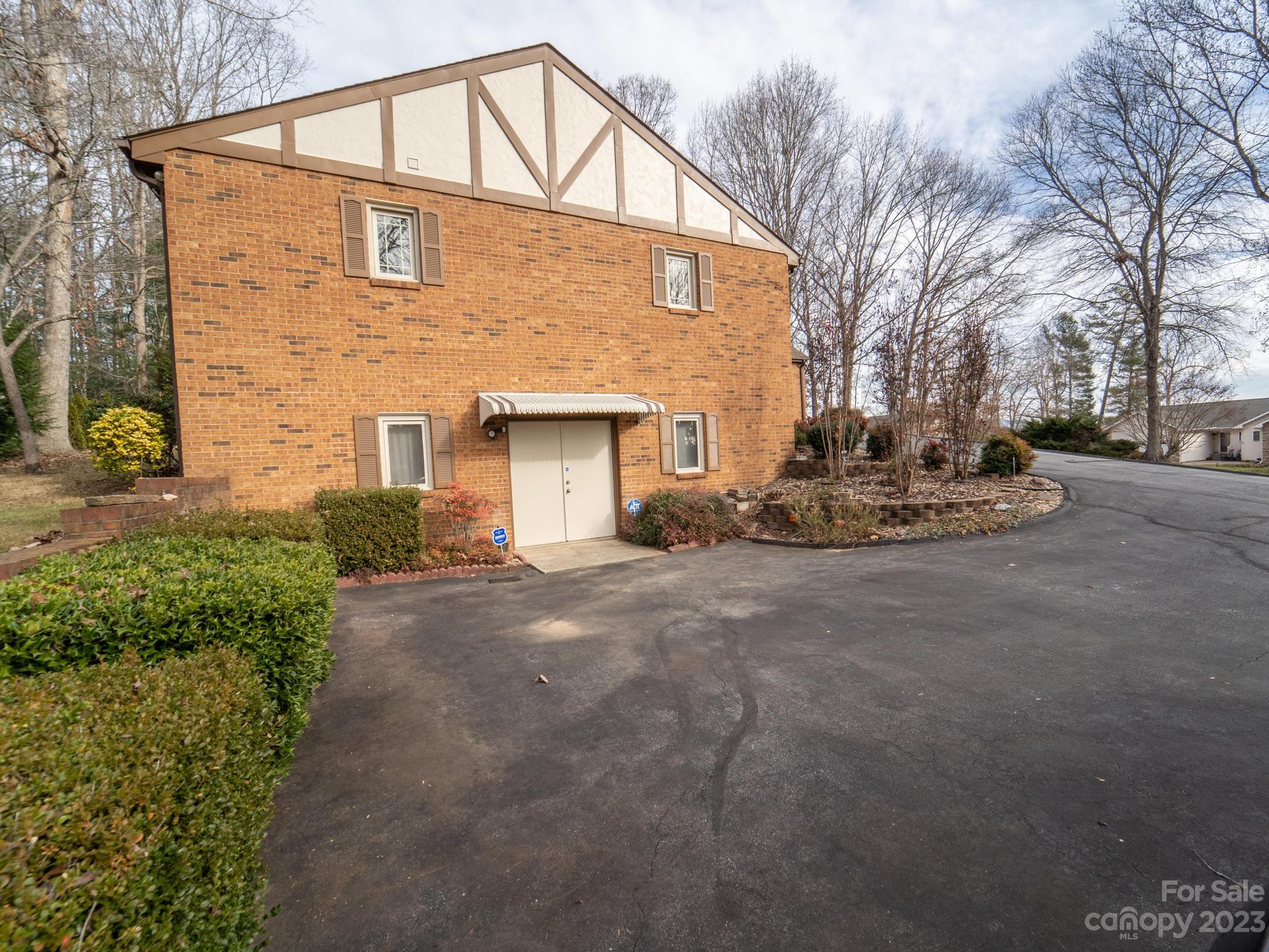 Chestnut Ridge - Residential