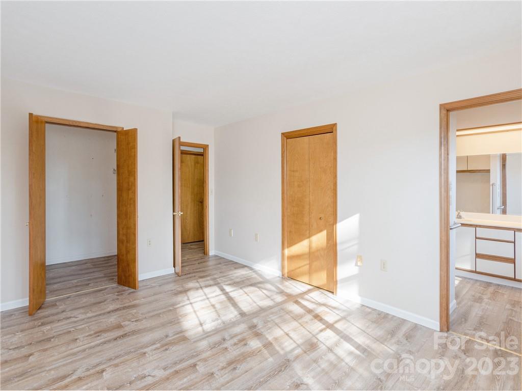 Laurel Park Place - Residential