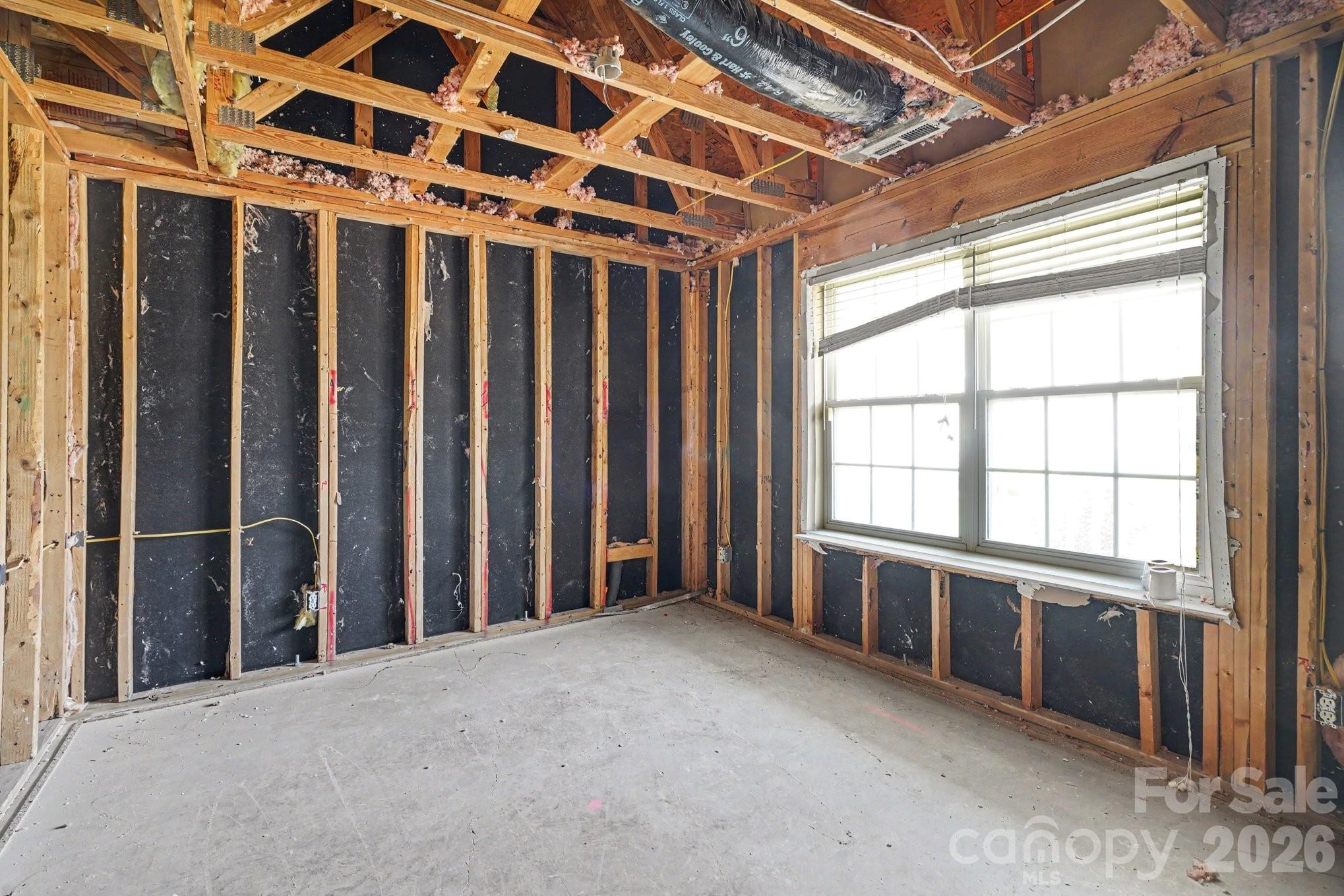 10411 Pickerel Lane