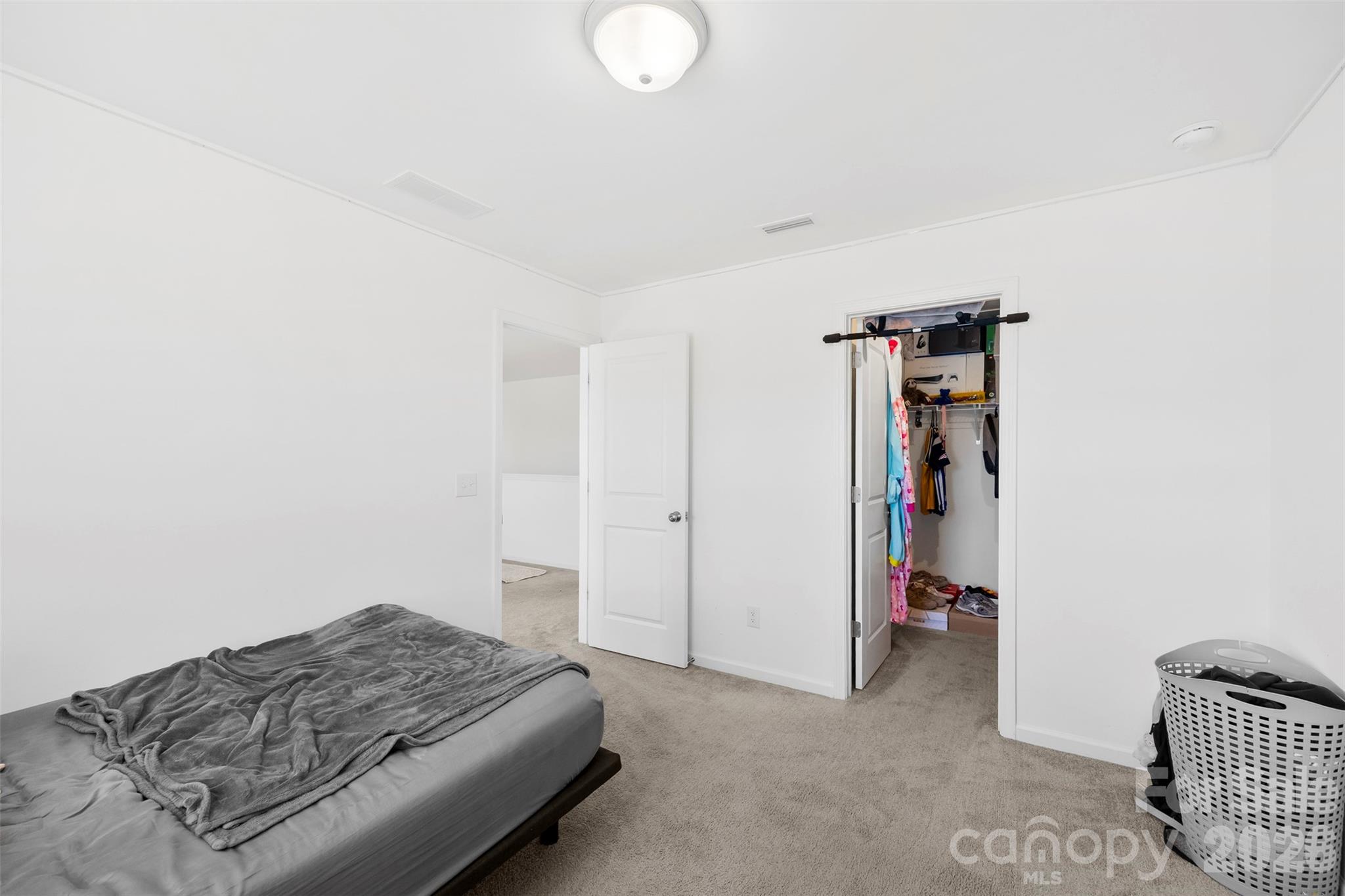 Spring Meadow - Residential