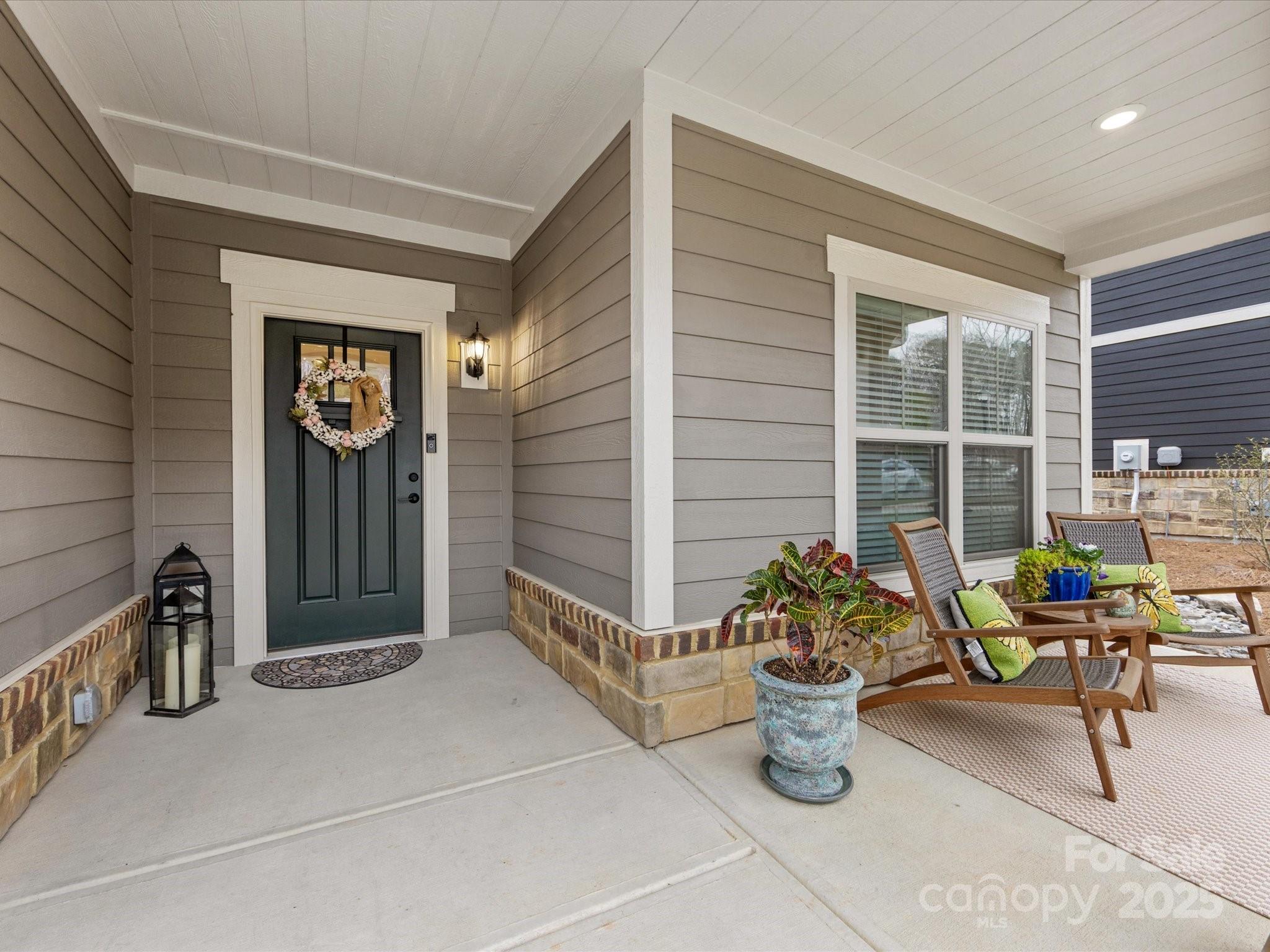 2011 Trailwood Drive