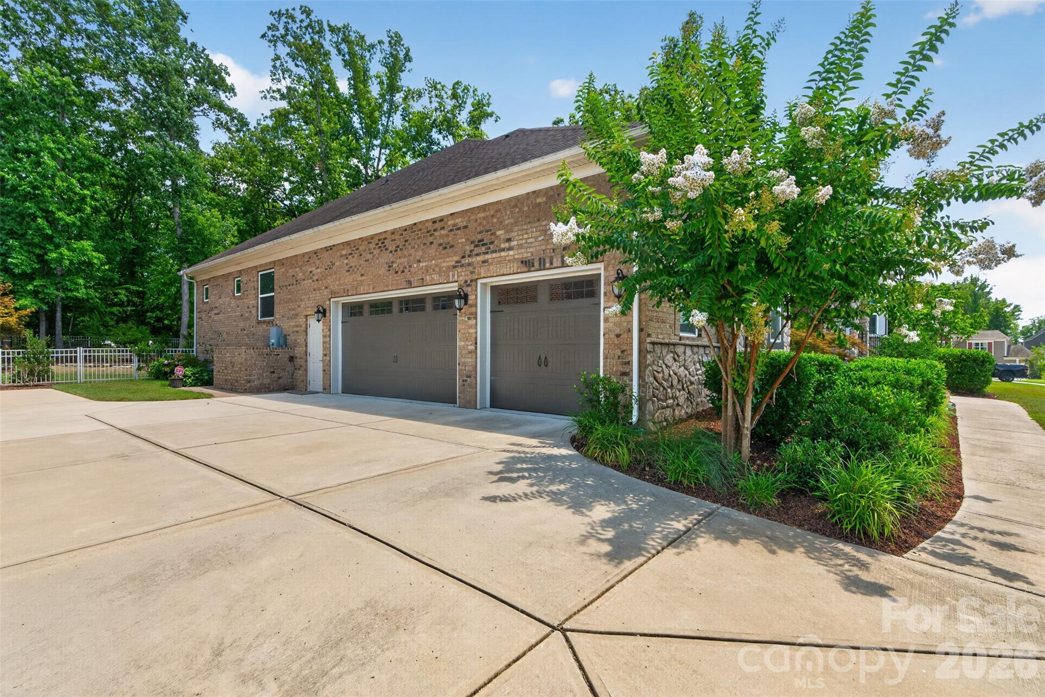 1508 Prickly Lane