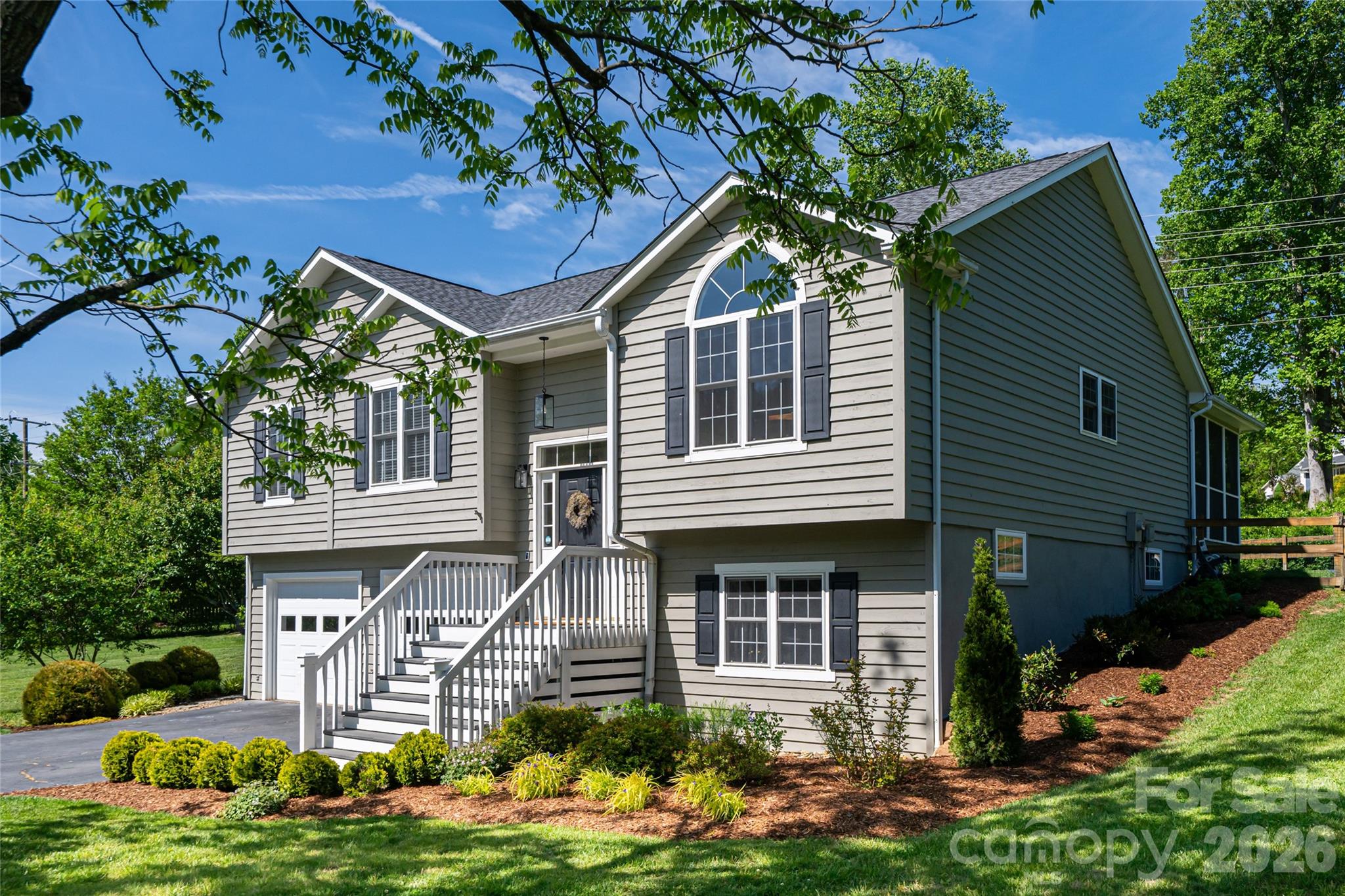 5 Mallory Meadows Court