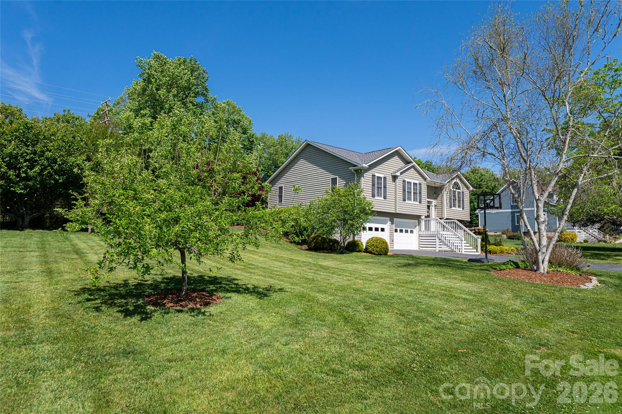 5 Mallory Meadows Court