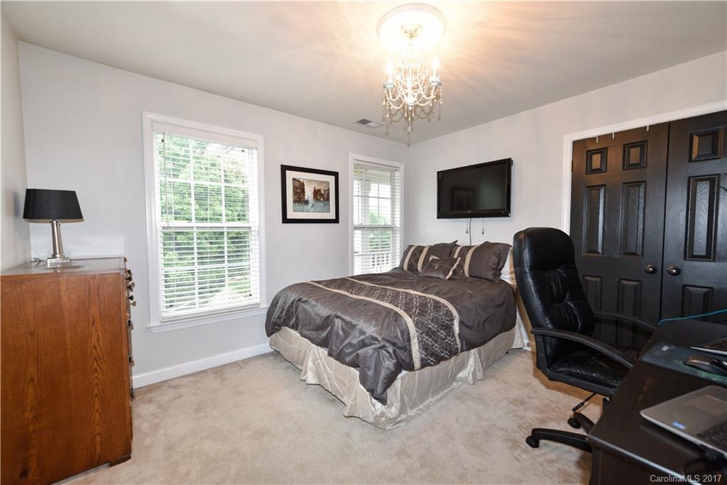 Birkdale Village - Residential