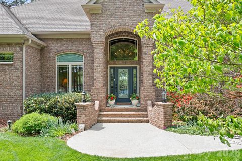 Photo of 1395 Strawberry Lane, Denver, NC 28037 (MLS # 4370070)