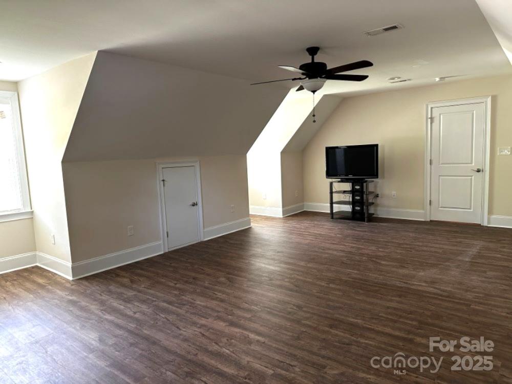 College Place - Residential