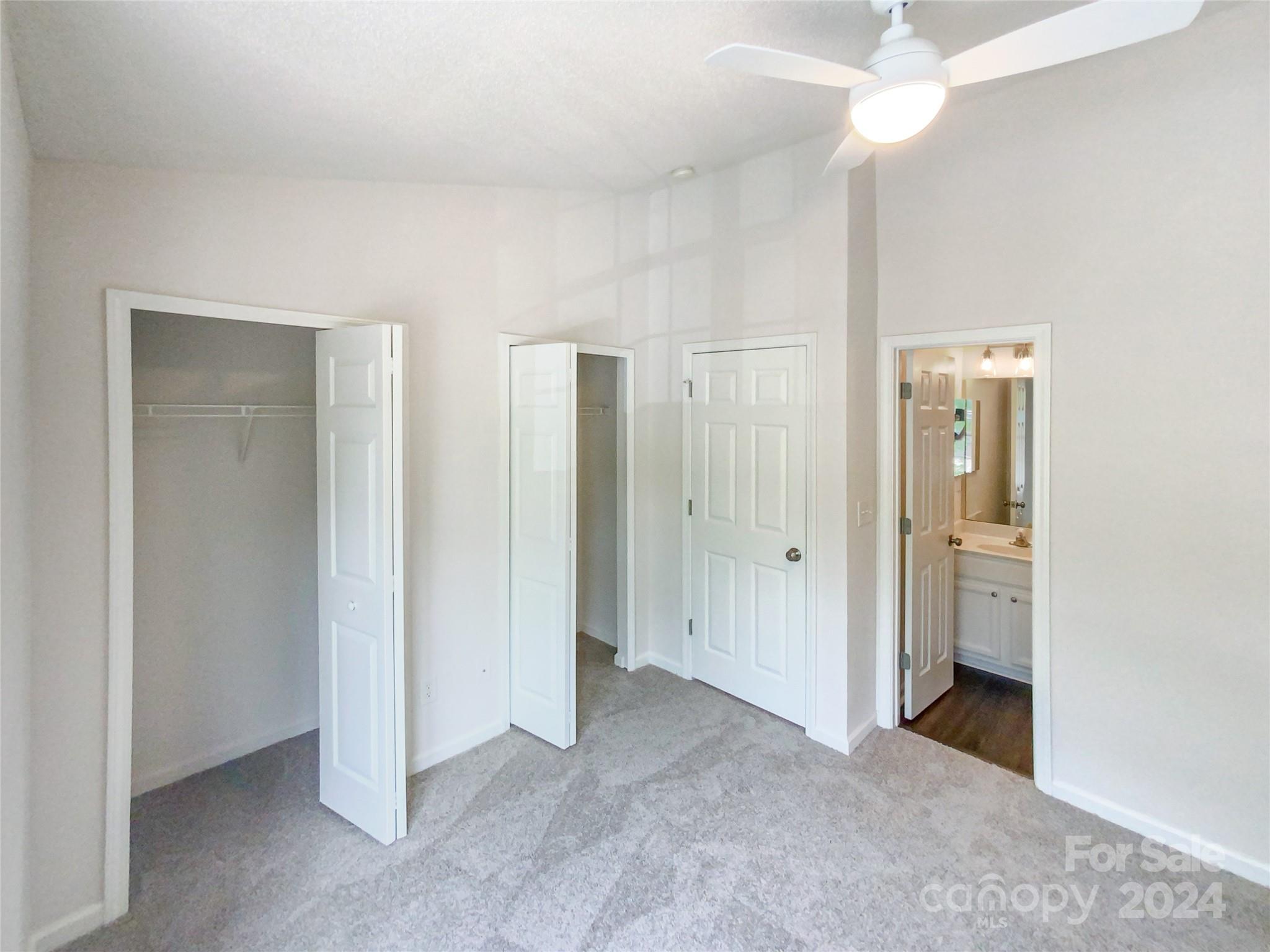 The Townes at Old Stone Crossing - Residential