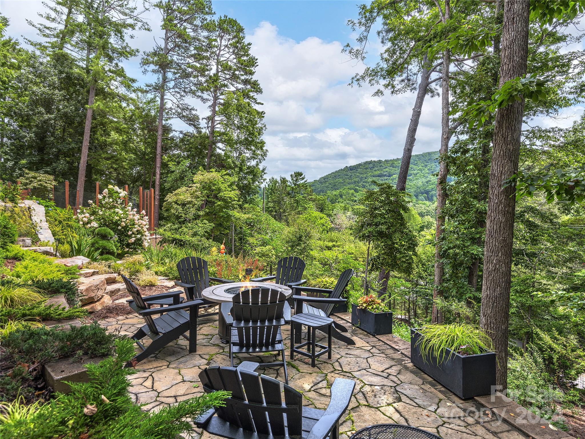 Kimberly Knoll - Residential