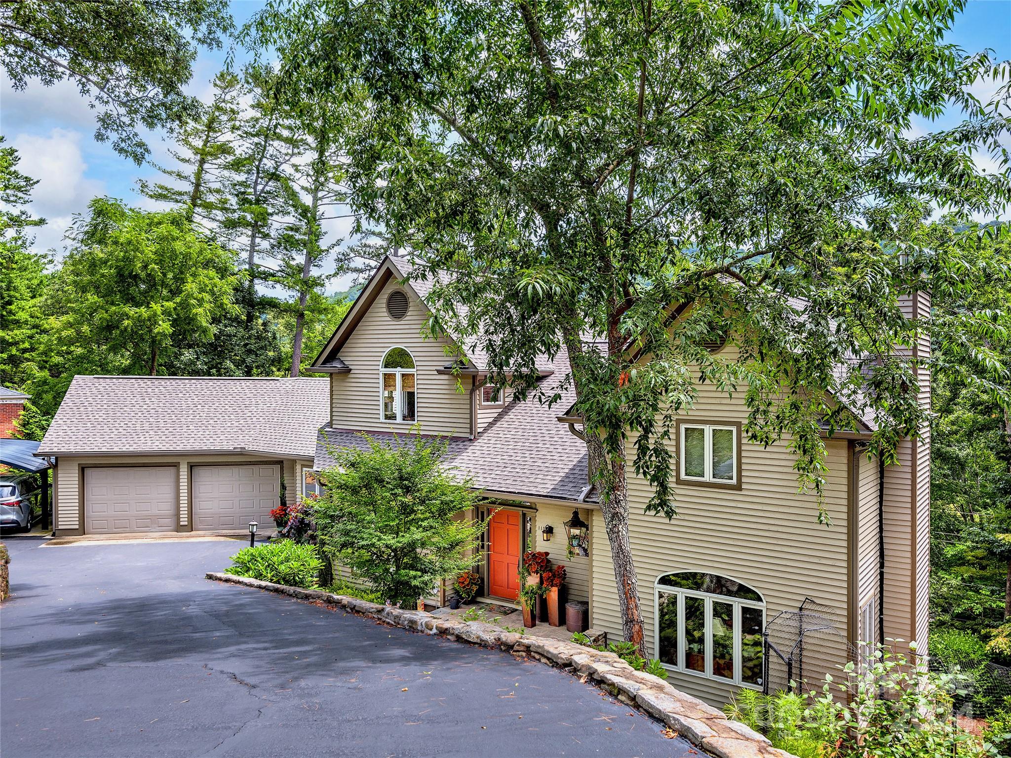 Kimberly Knoll - Residential