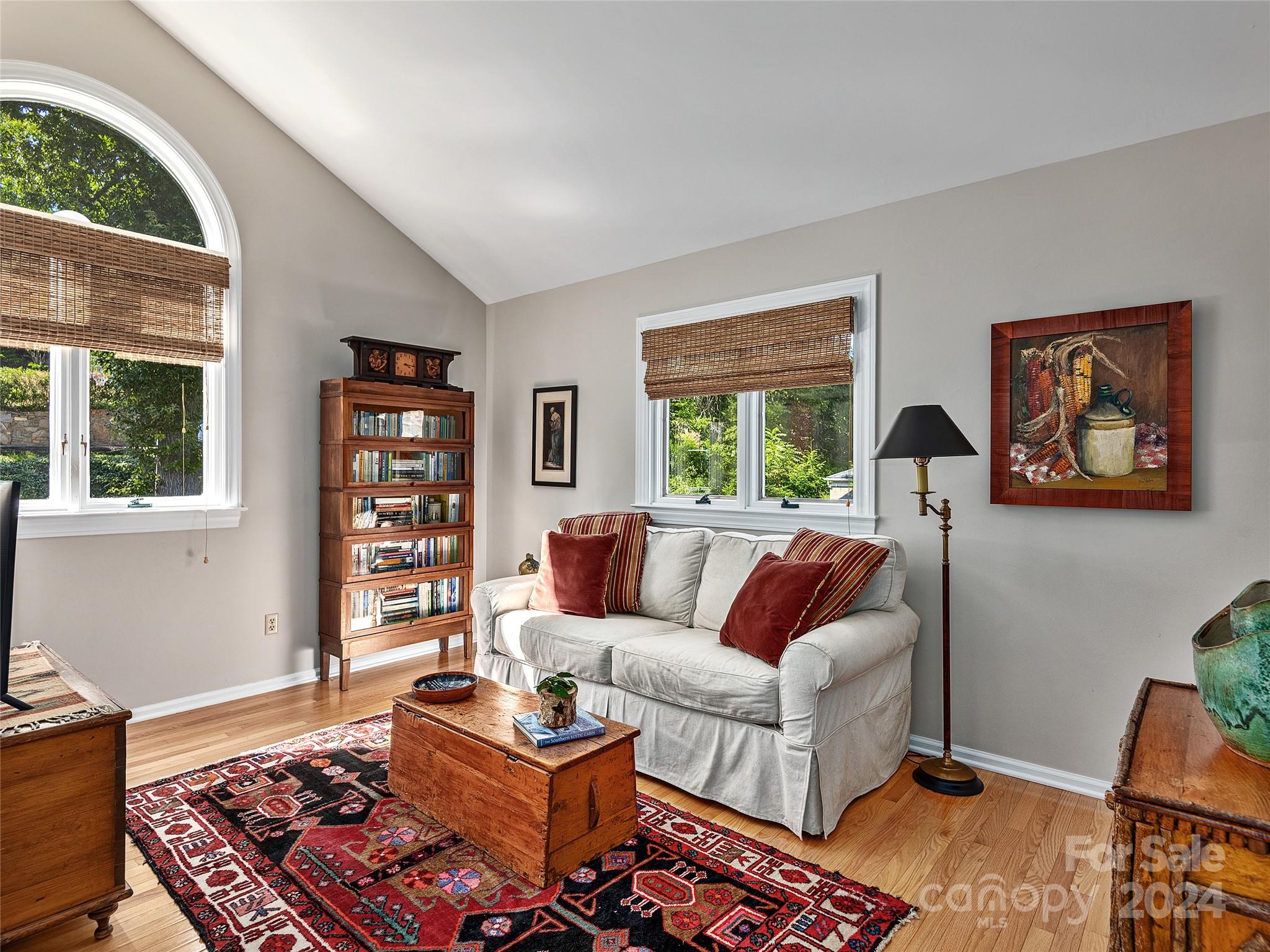 Kimberly Knoll - Residential