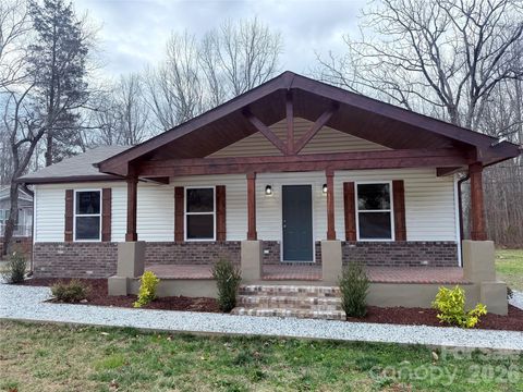 706 S Salisbury Avenue Spencer NC 28159