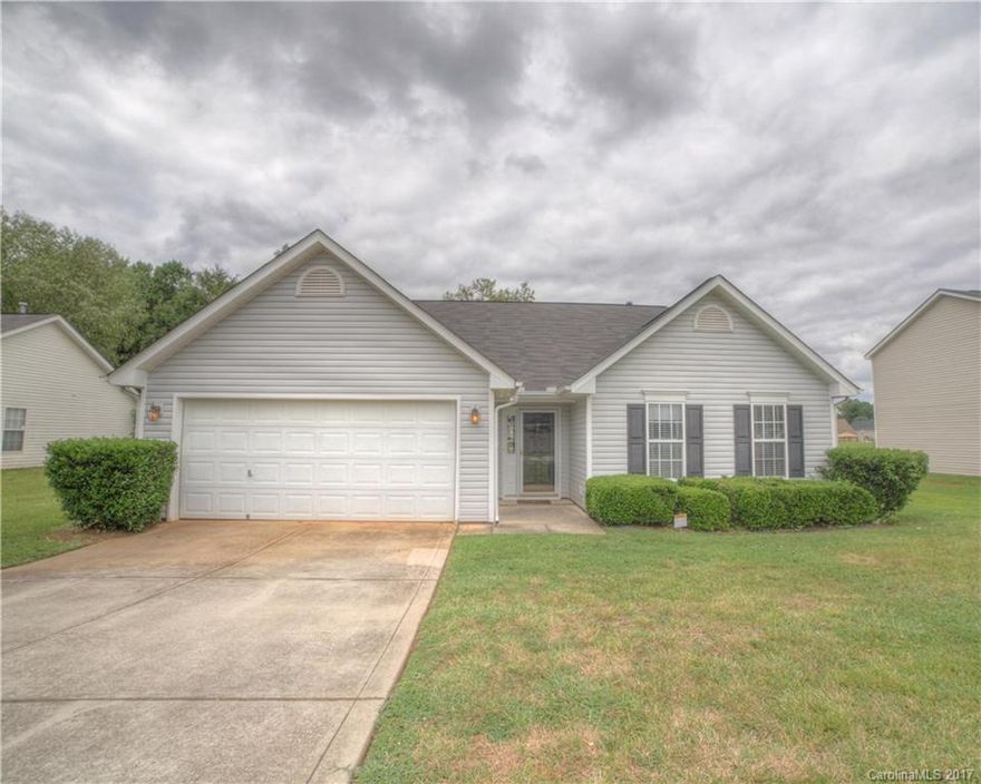 Welcome home to this gorgeous 3 bedroom 2 bath ranch in desirable Brewington Park. Enjoy the new flooring and fresh paint throughout. This home features a great open floorpan, huge living room with gas fireplace, and split bedroom plan.Community amenities include a clubhouse and pool.