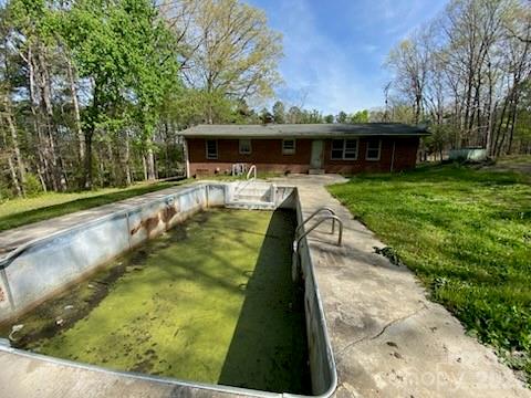 1500 NC Hwy 24/27 Highway E