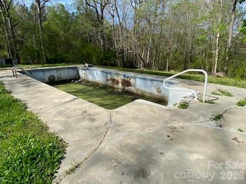 1500 NC Hwy 24/27 Highway E