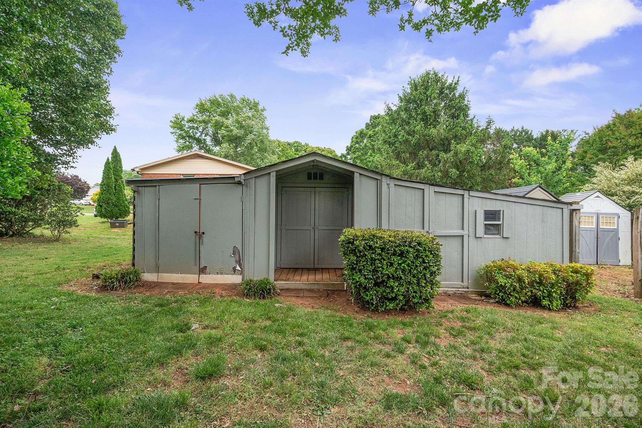 1329 Landsdowne Drive