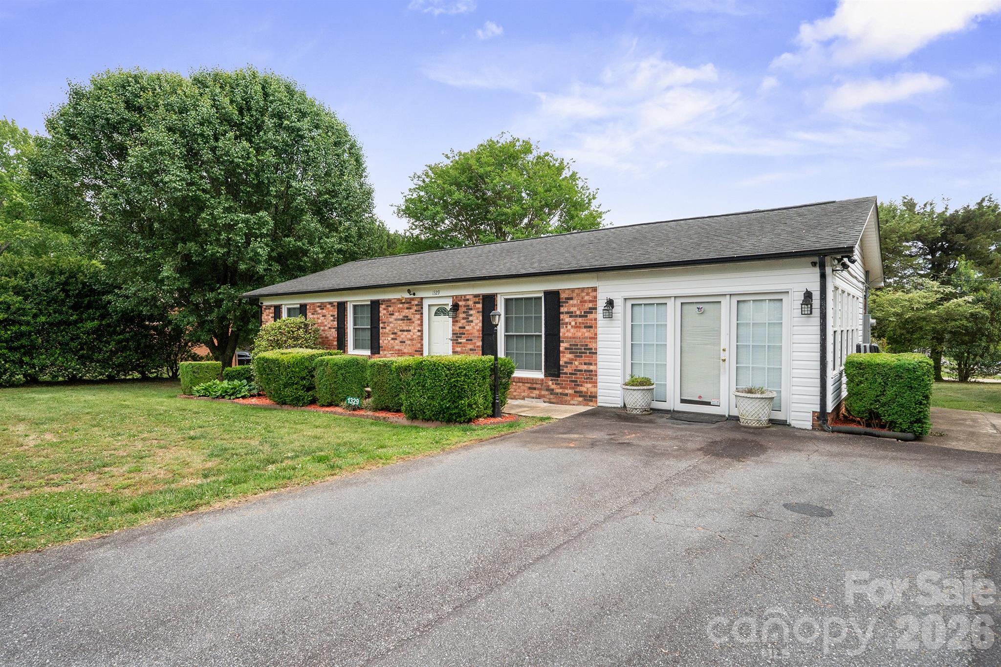 1329 Landsdowne Drive