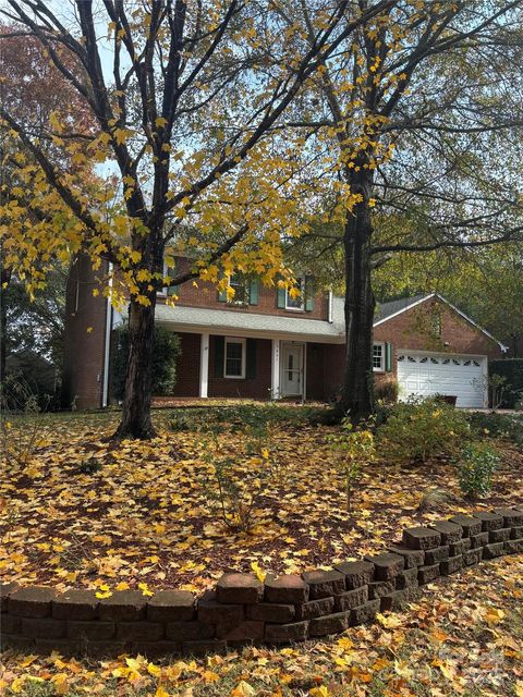 9901 Tealridge Lane Charlotte NC 28277