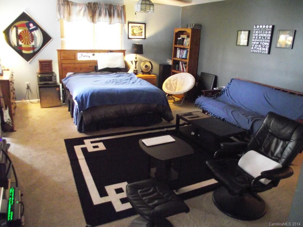 Tega Cay - Residential