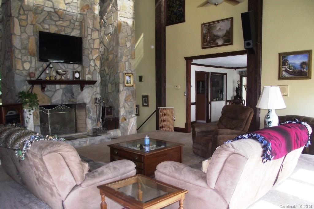 Tega Cay - Residential