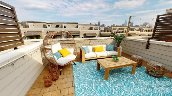 244 UPTOWN WEST DR, CHARLOTTE, NC 28208 - Image f16f9c04a4d238d78dfeca01182fb27d/886092878