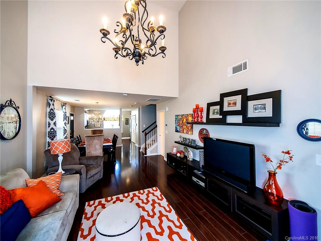 Lexington Commons - Residential