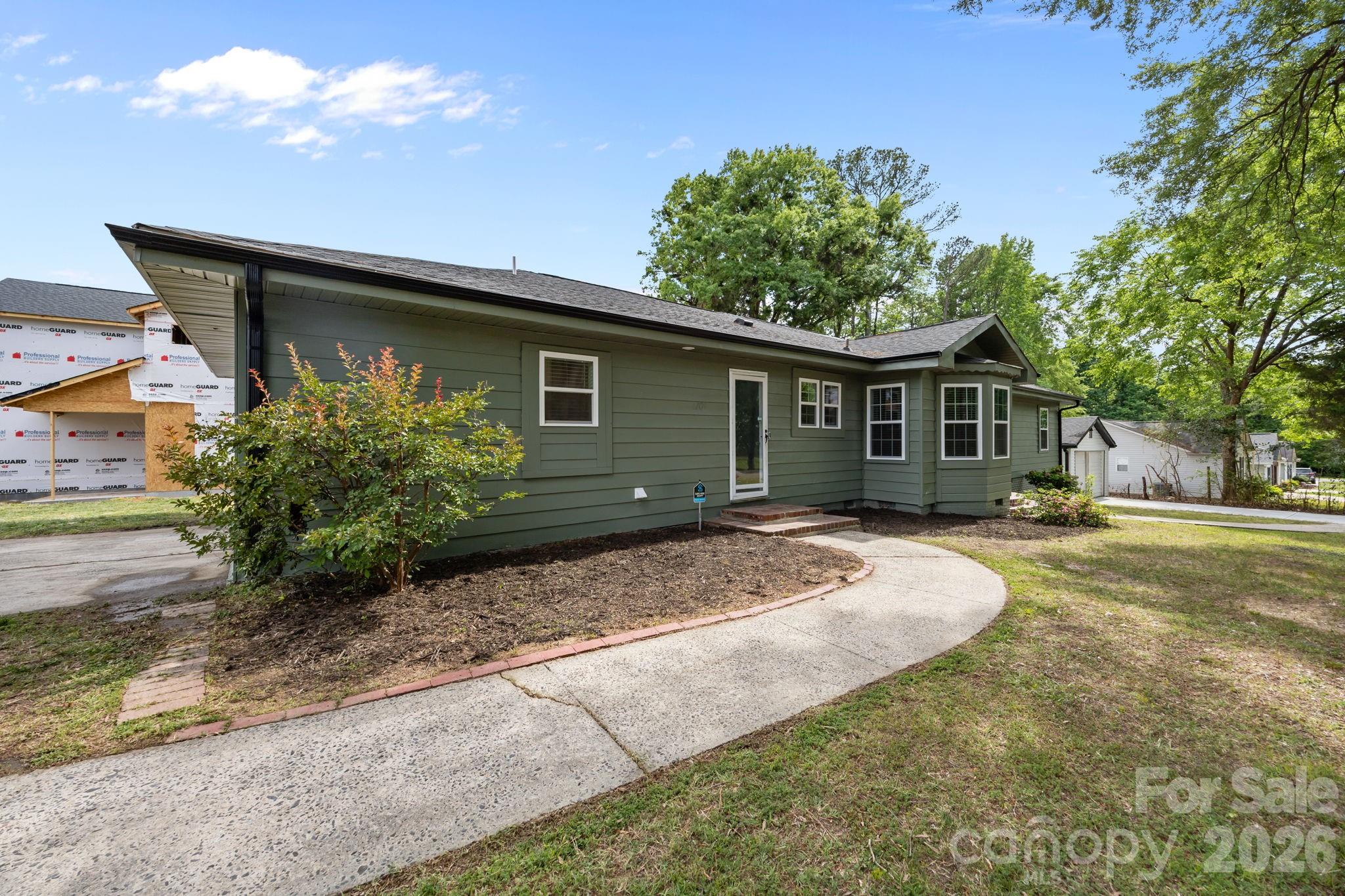6109 Cora Street