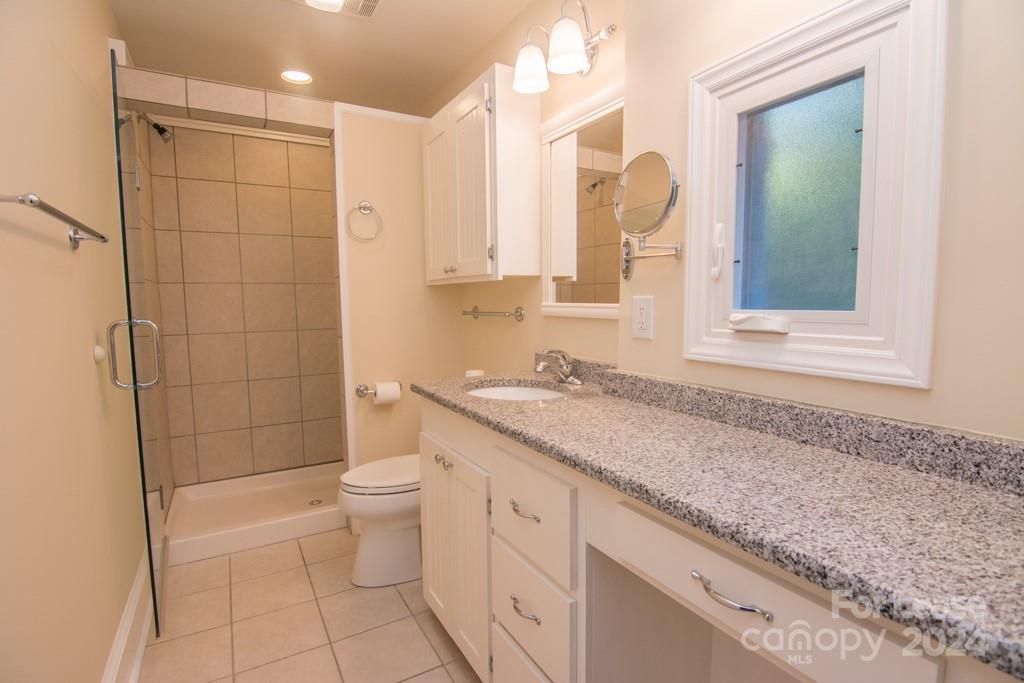 Lansdowne - Residential Lease