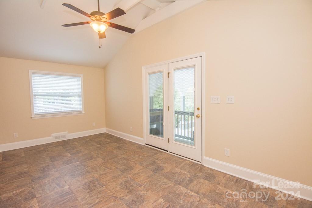 Lansdowne - Residential Lease