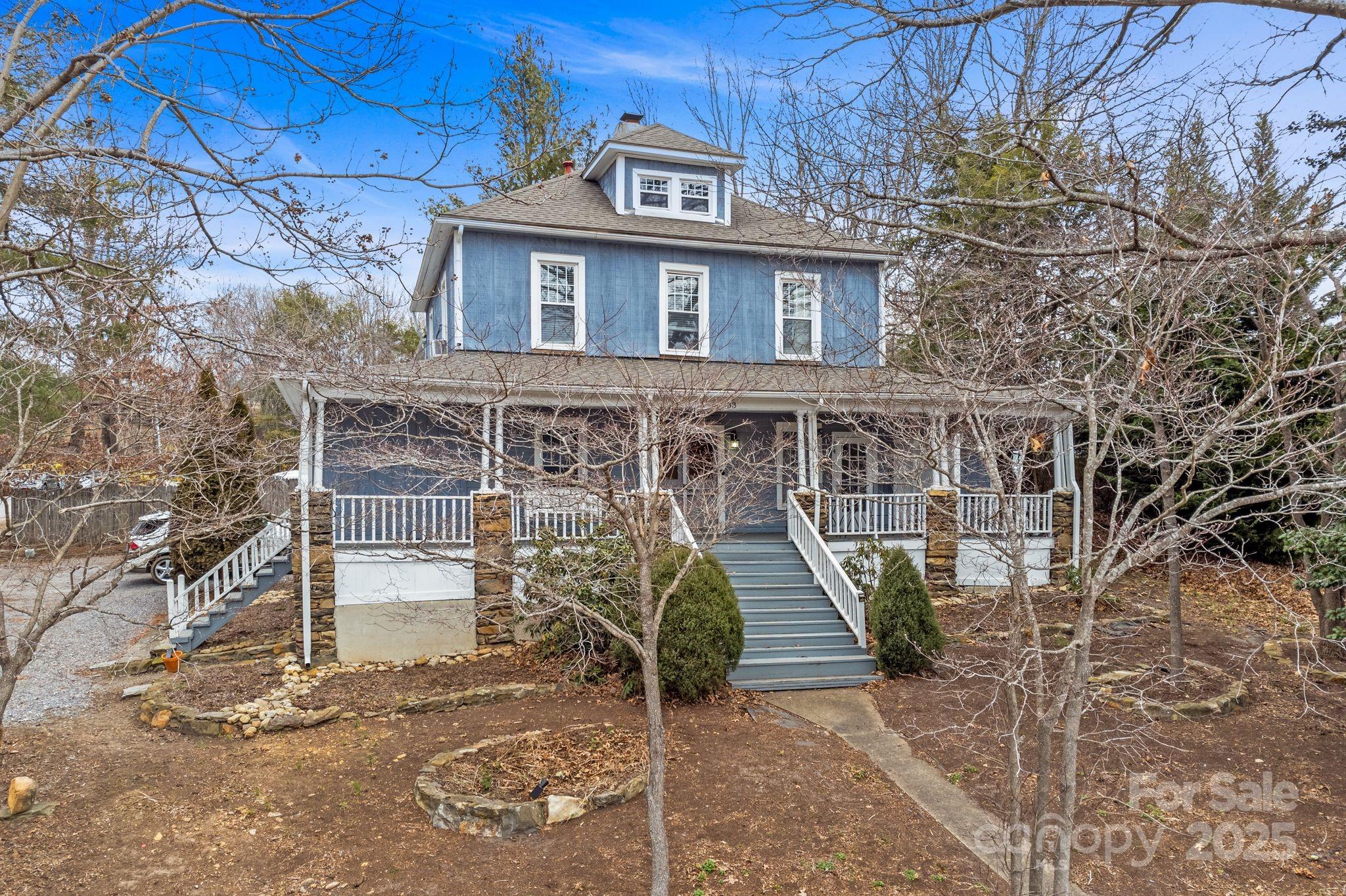 33 Vance Avenue