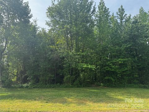 512 River Hill Road Statesville NC 28625