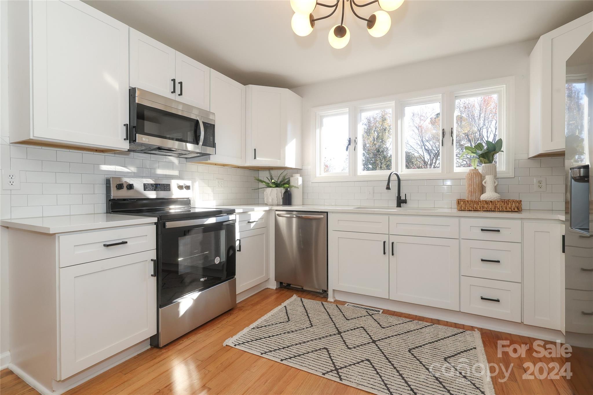 Queens Grant - Residential